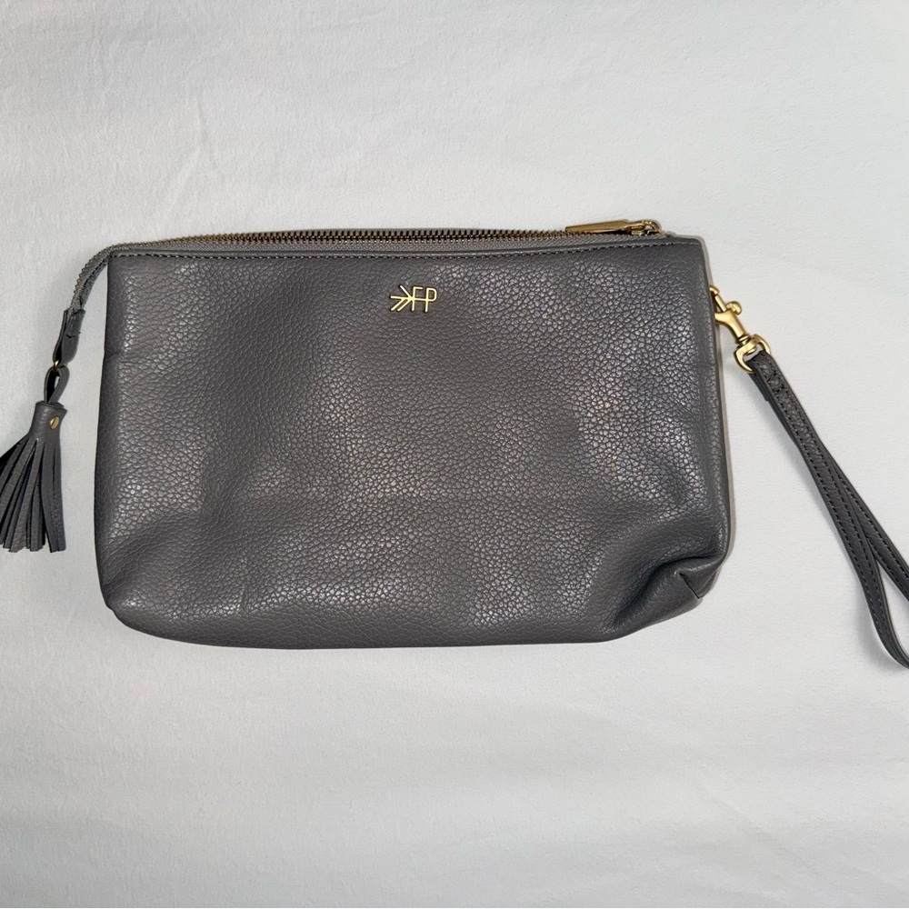 Freshly Picked Pebbled Leather Wristlet Clutch – Gray – Diaper Bag Organizer